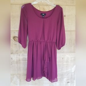 Juniors burgundy flowy dress